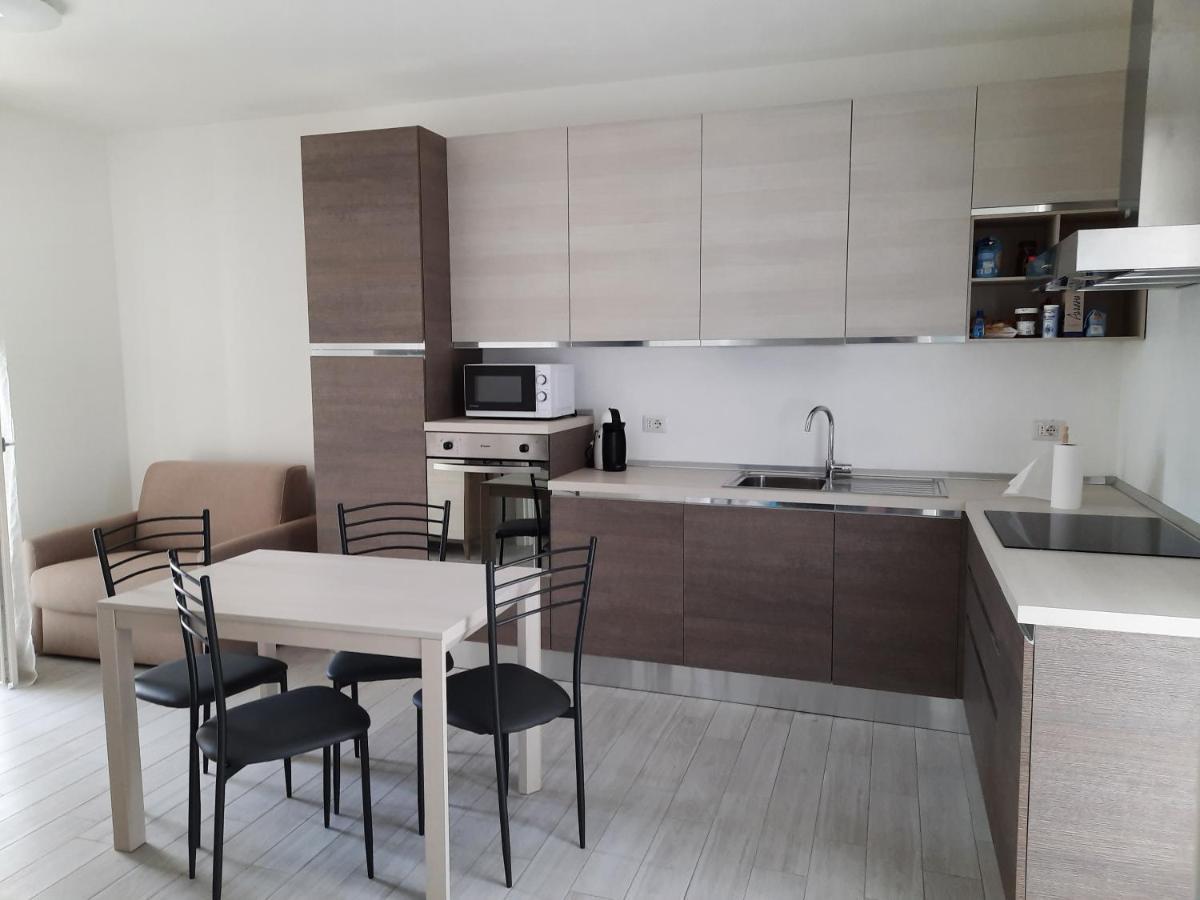 Casa Kia - 2 Camere Da Letto - Pet Friendly Valledoria Kültér fotó