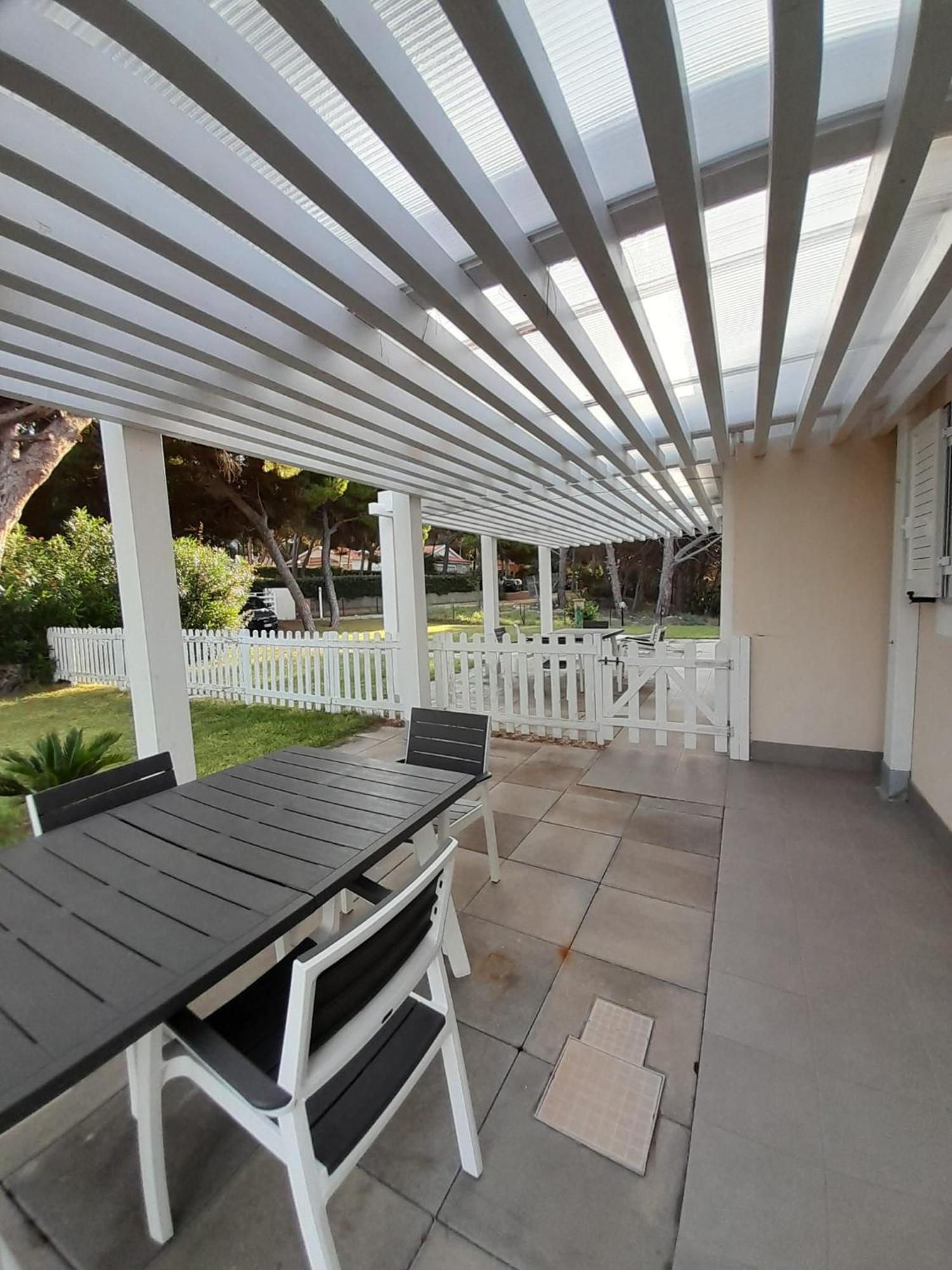 Casa Kia - 2 Camere Da Letto - Pet Friendly Valledoria Kültér fotó